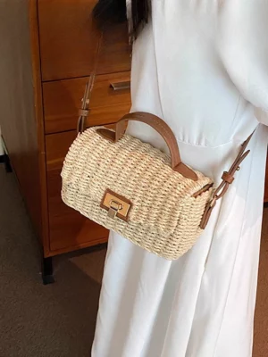 Woven Straw Crossbody Bag​1